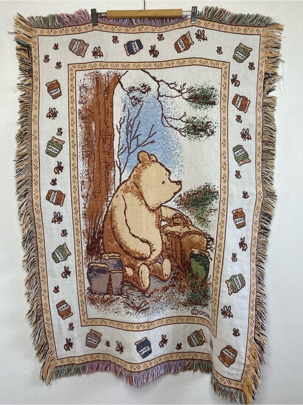 Winnie the Pooh VTG Tapestry Blanket with fringe